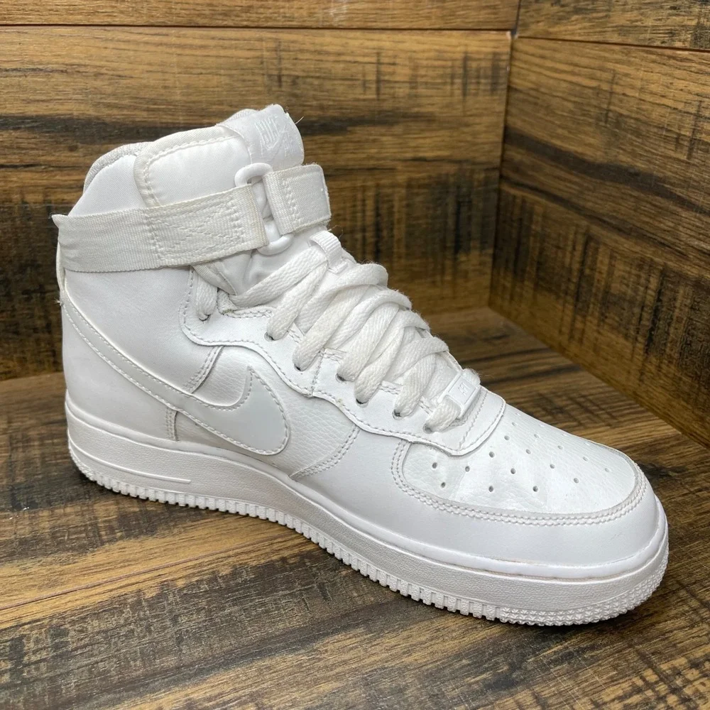 Nike Air Force‎ 1 High Kids 7Y White Leather Ankle Strap Sneakers 653998-100